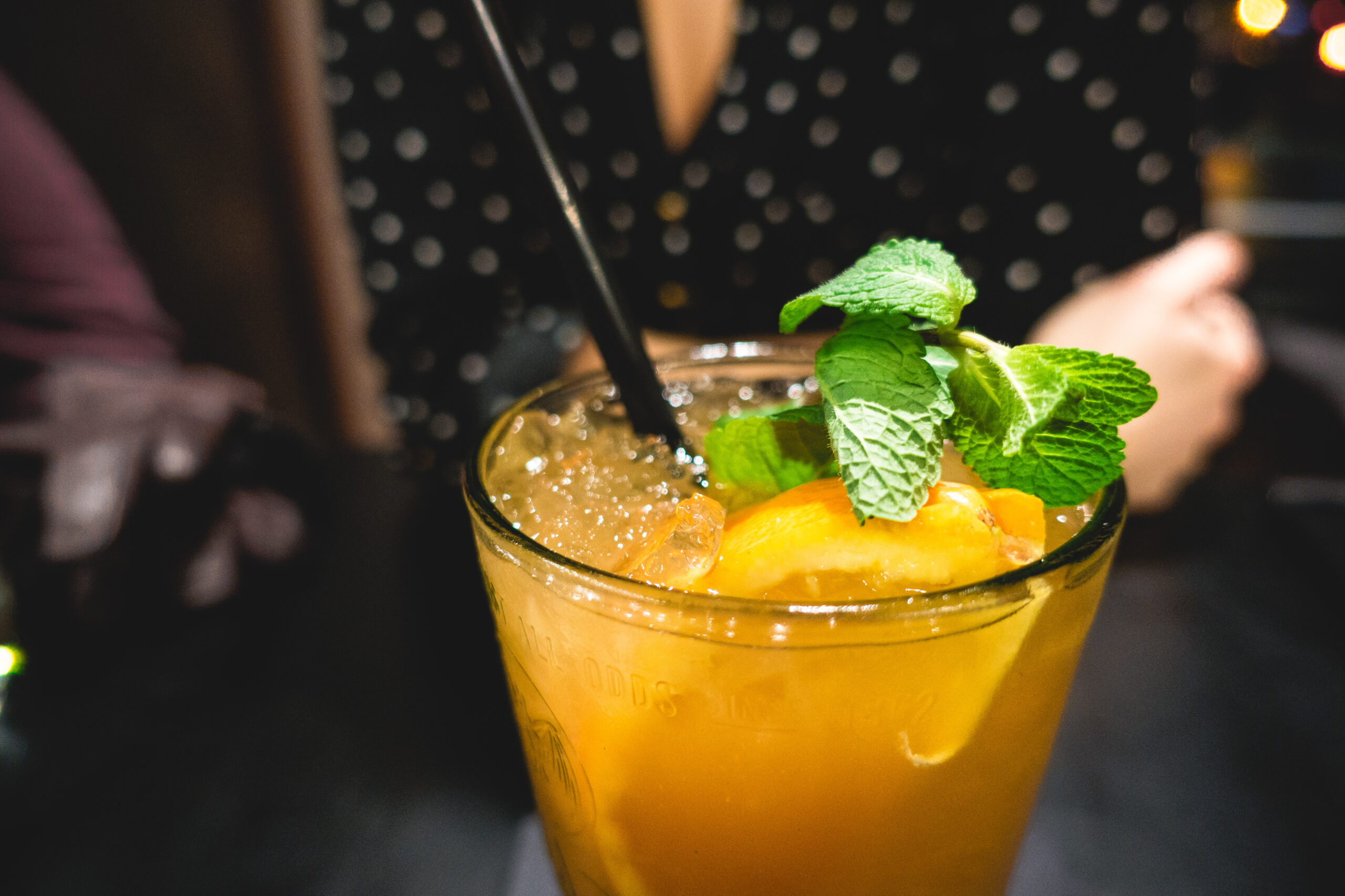 Citrusy Rum and Lemonade