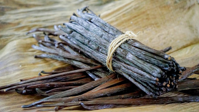 Top 10 Best Bourbons for Making Vanilla Extract